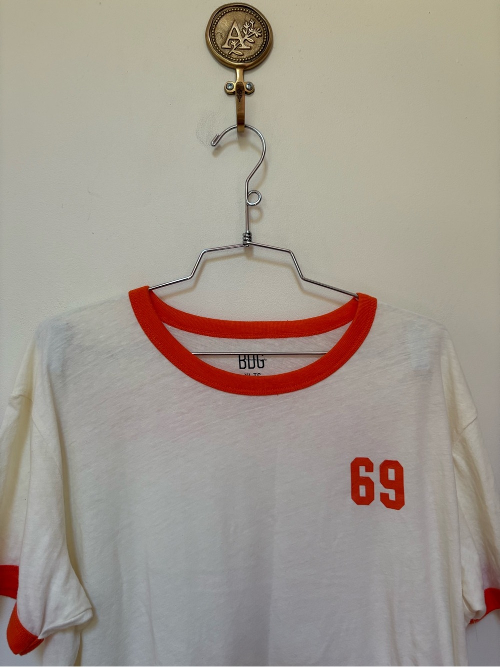NWOT Urban Outfitters BDG Varsity Graphic Slim Fit Retro Ringer Tee Size XL - Picture 8 of 11